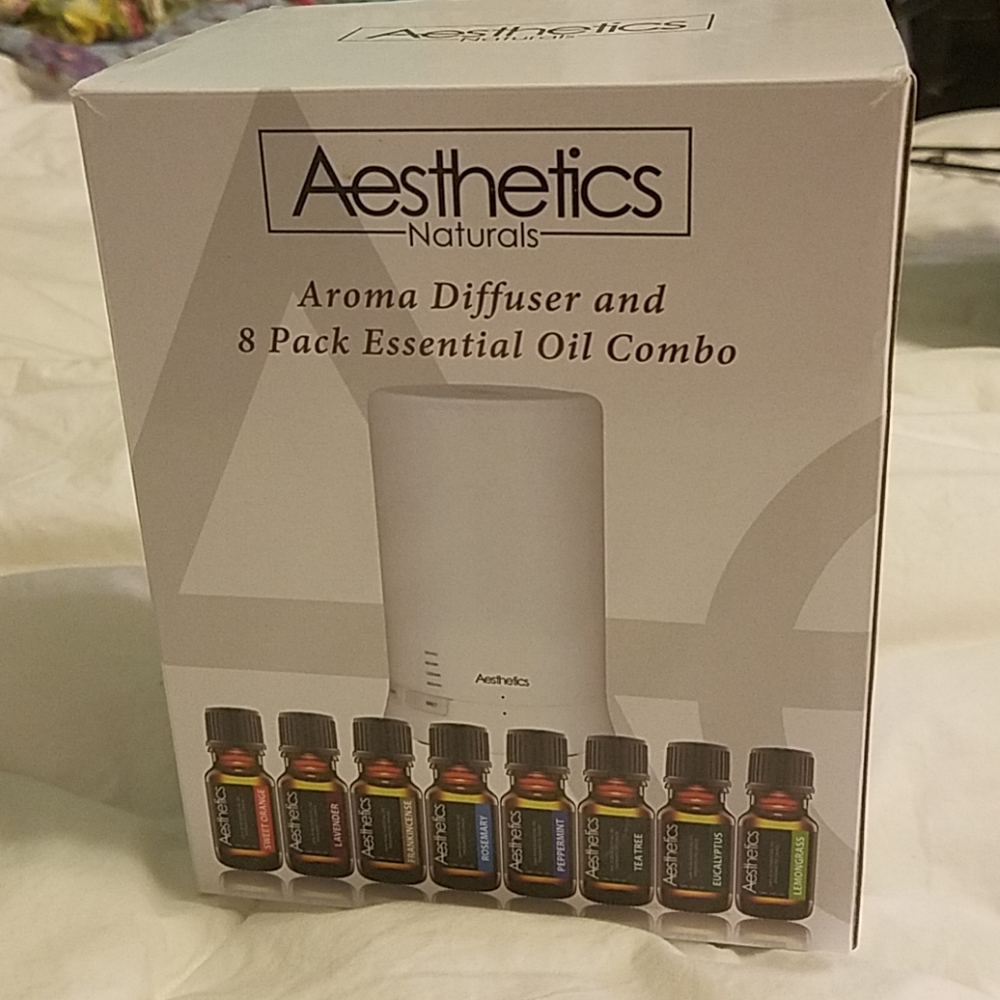 Aroma Diffuser and essential oil